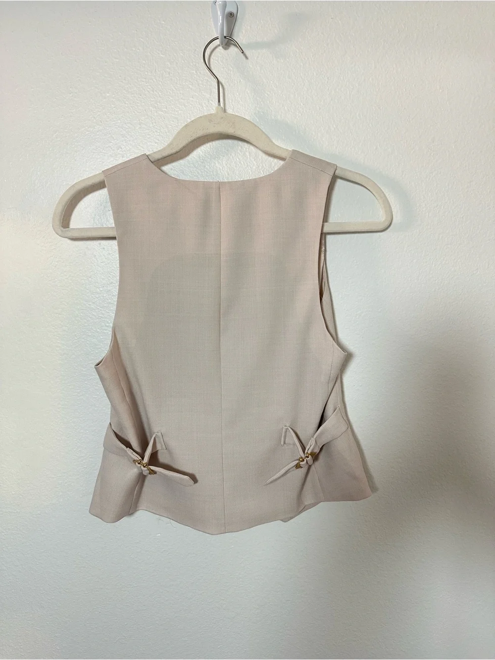 J. Crew Beige Cream Italian Fabric Tailored Waist-Cinch Sleeveless Vest Size 0